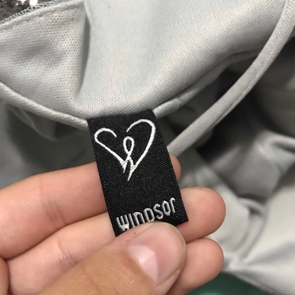 Prom dress - Picture 2 of 2